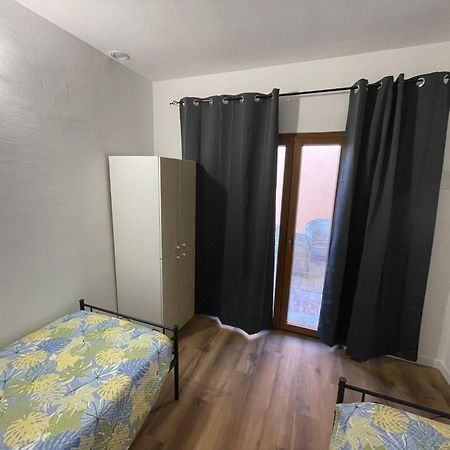 Villa Paola San Teodoro Con Piscina Privata Lu Lioni Екстериор снимка
