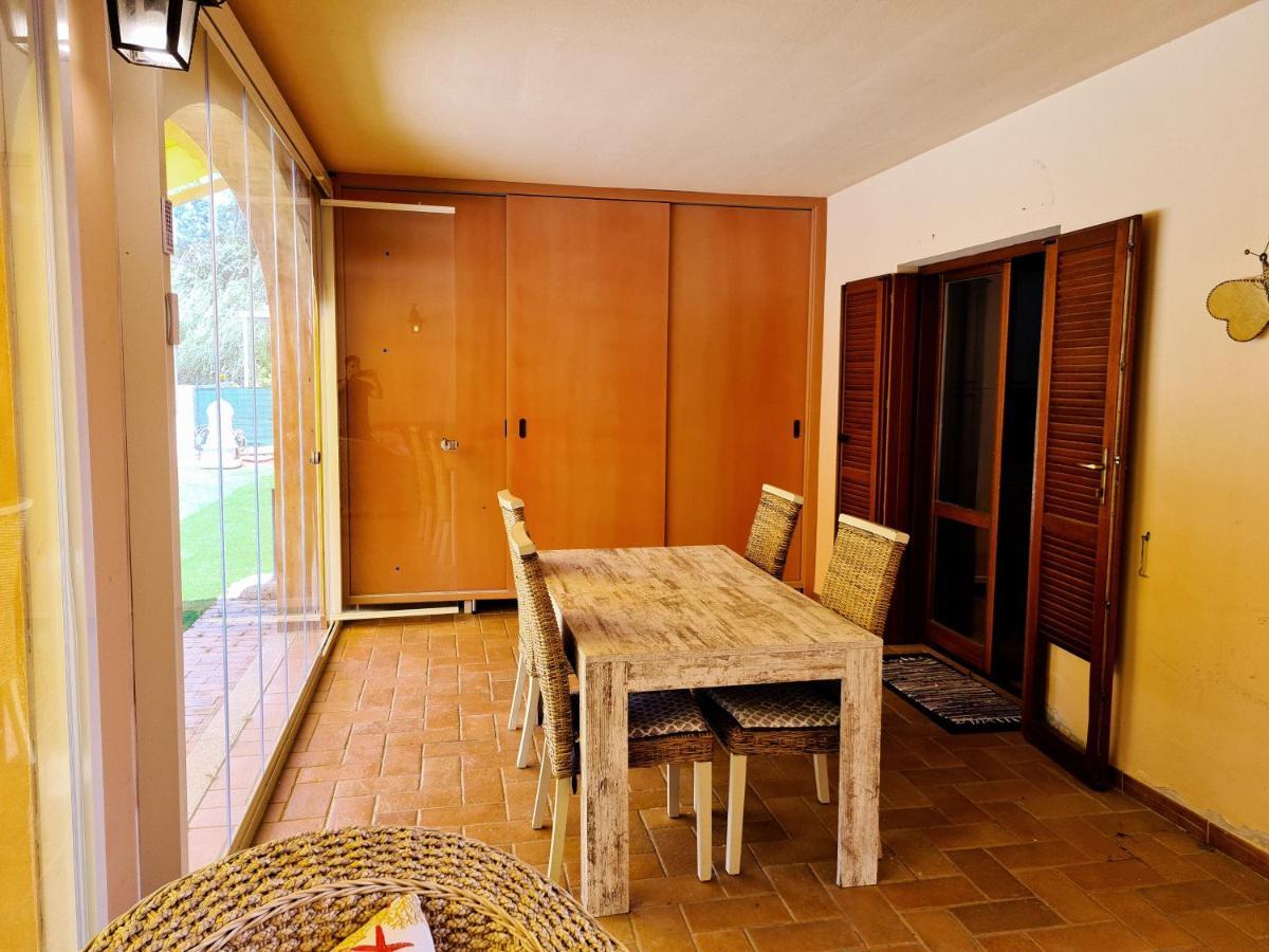Villa Paola San Teodoro Con Piscina Privata Lu Lioni Екстериор снимка