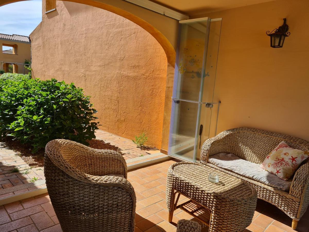 Villa Paola San Teodoro Con Piscina Privata Lu Lioni Екстериор снимка