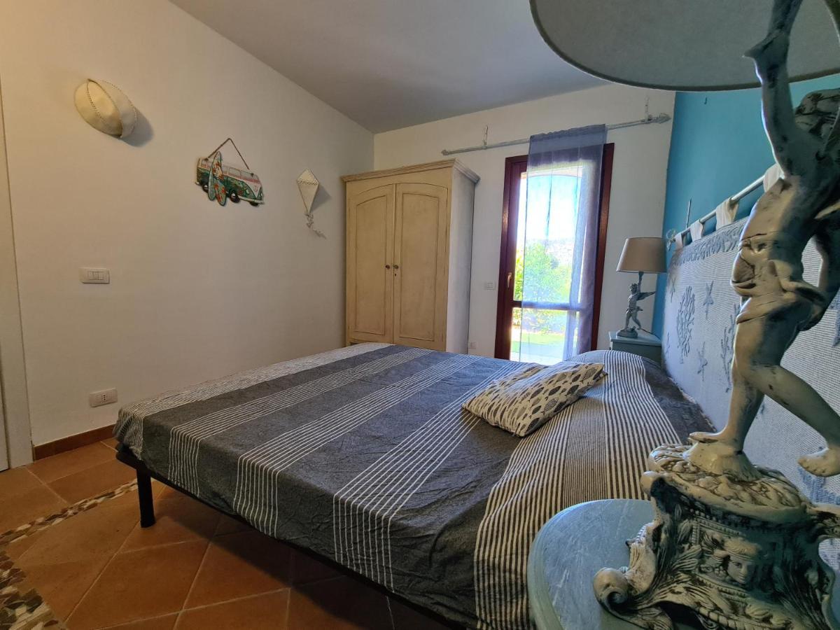 Villa Paola San Teodoro Con Piscina Privata Lu Lioni Екстериор снимка