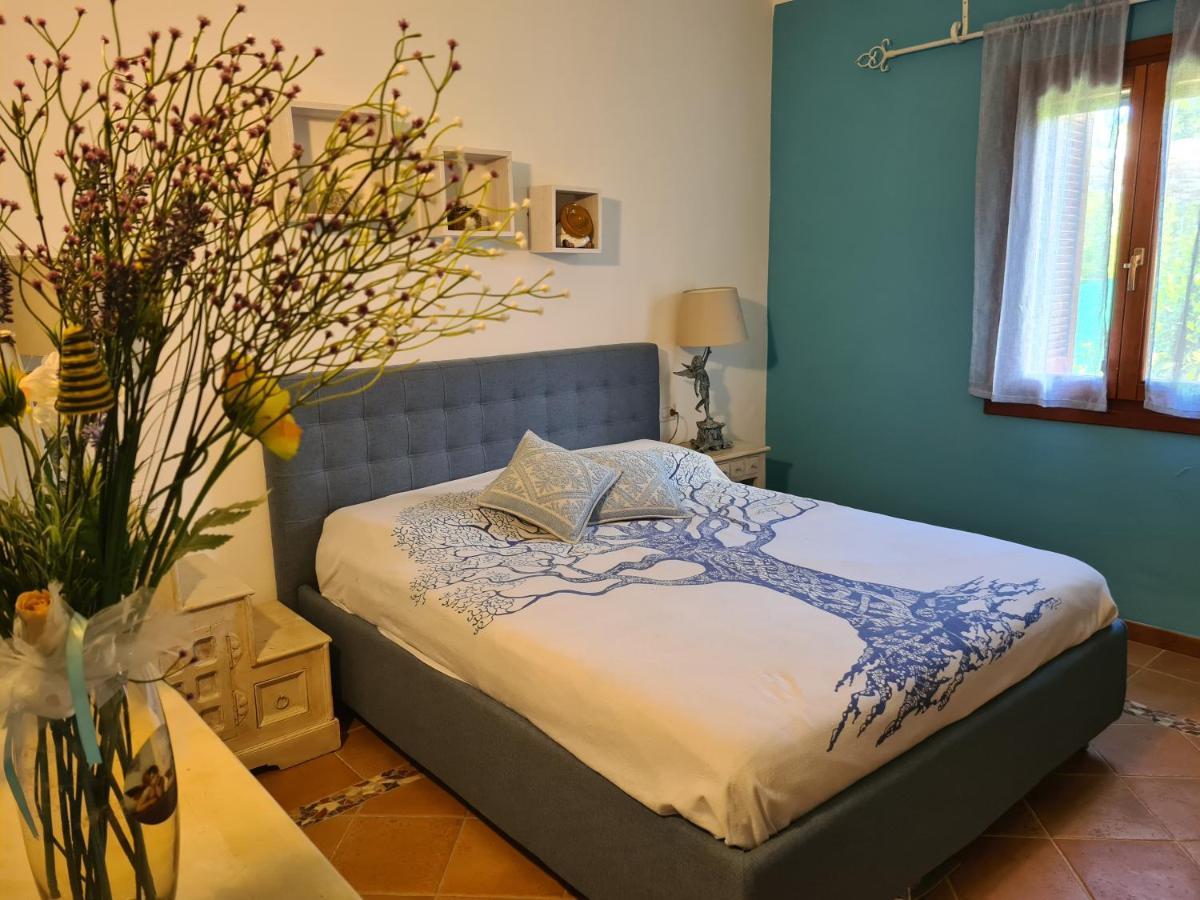 Villa Paola San Teodoro Con Piscina Privata Lu Lioni Екстериор снимка